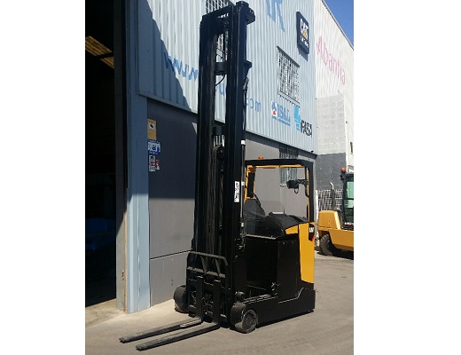 carretilla-retractil-usada-caterpillar-2000kg-a-7,5-mts-nc00477-1